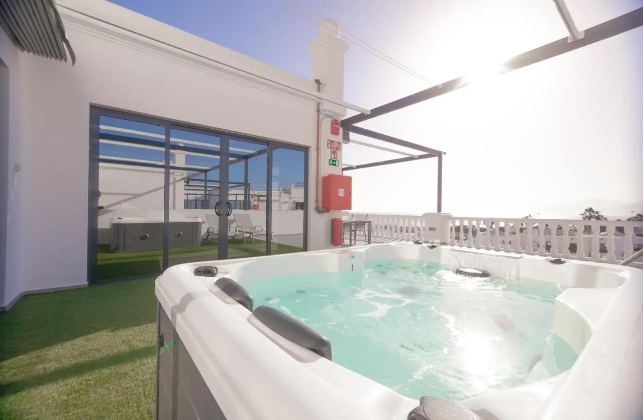 Apartment Atlantico Plaza Suite 6A - 2 Beds - 2 Baths Puerto del Carmen
